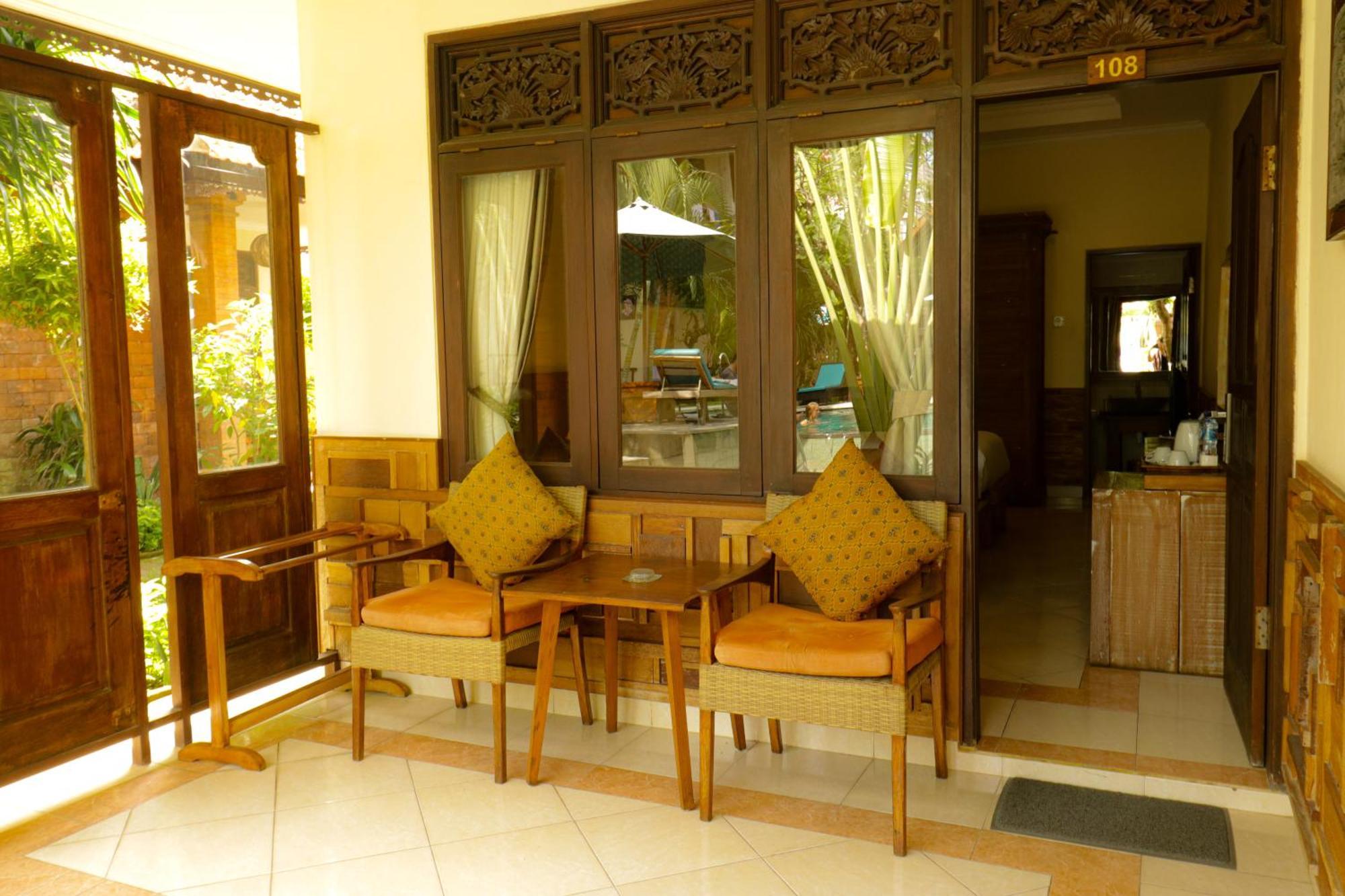 Mina Pelasa Hotel Legian  Exterior photo