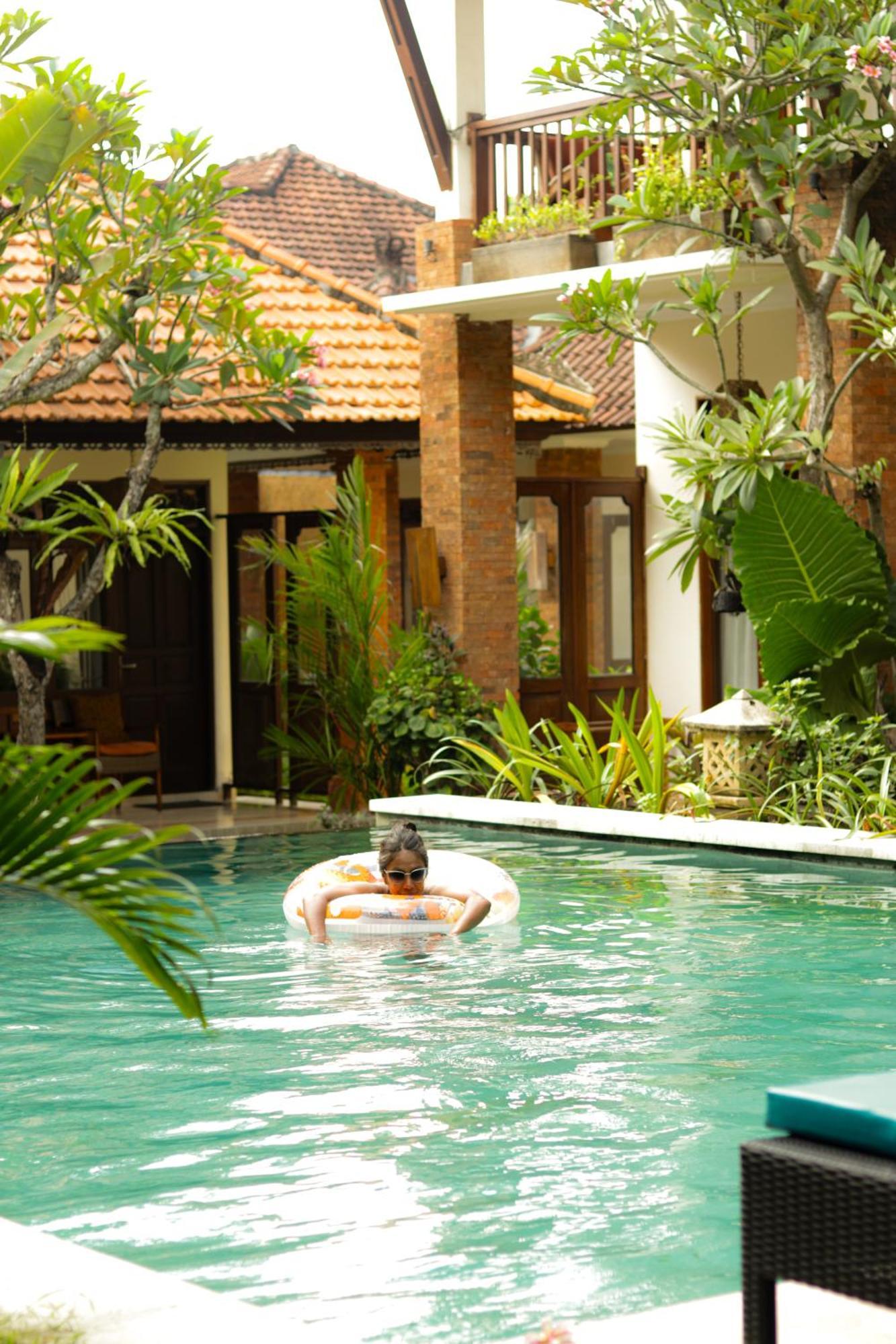 Mina Pelasa Hotel Legian  Exterior photo