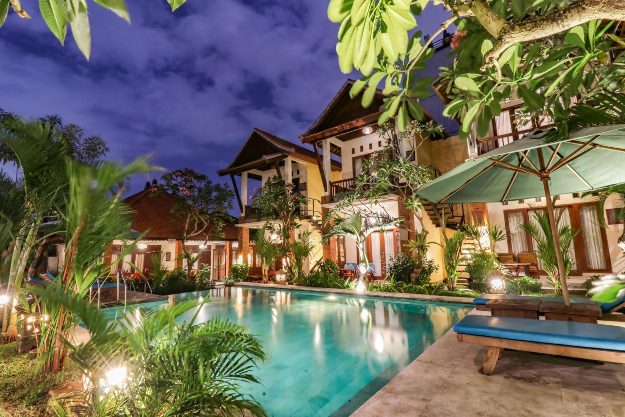 Mina Pelasa Hotel Legian  Exterior photo
