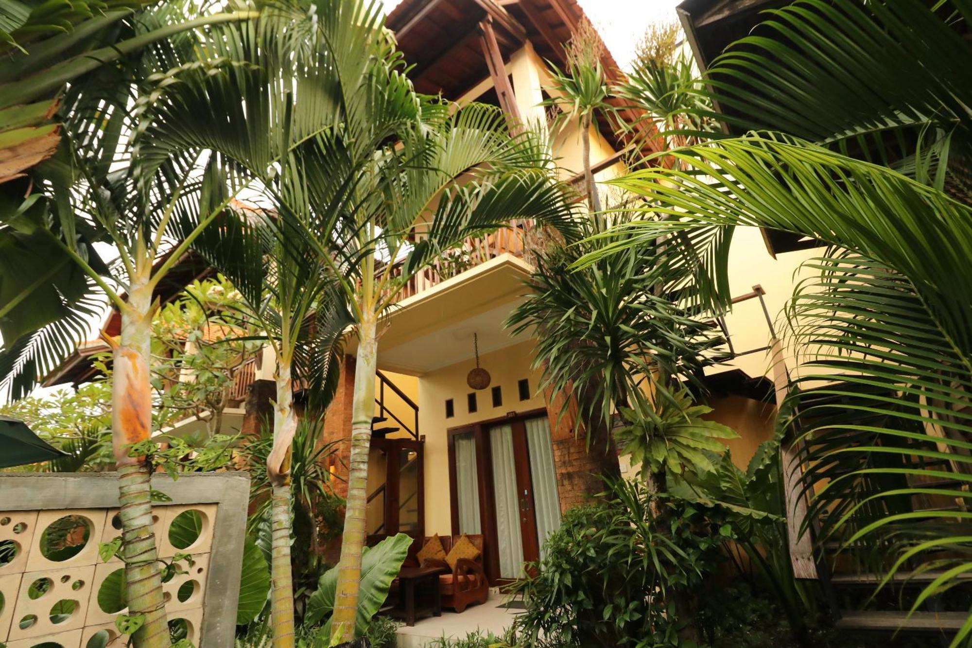 Mina Pelasa Hotel Legian  Exterior photo