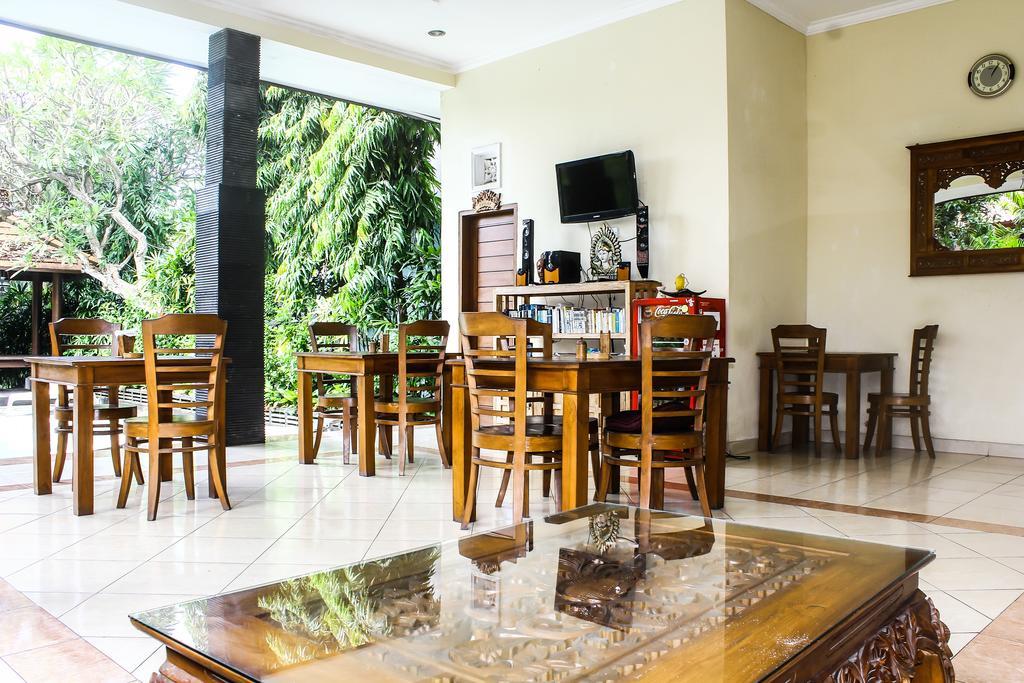 Mina Pelasa Hotel Legian  Exterior photo