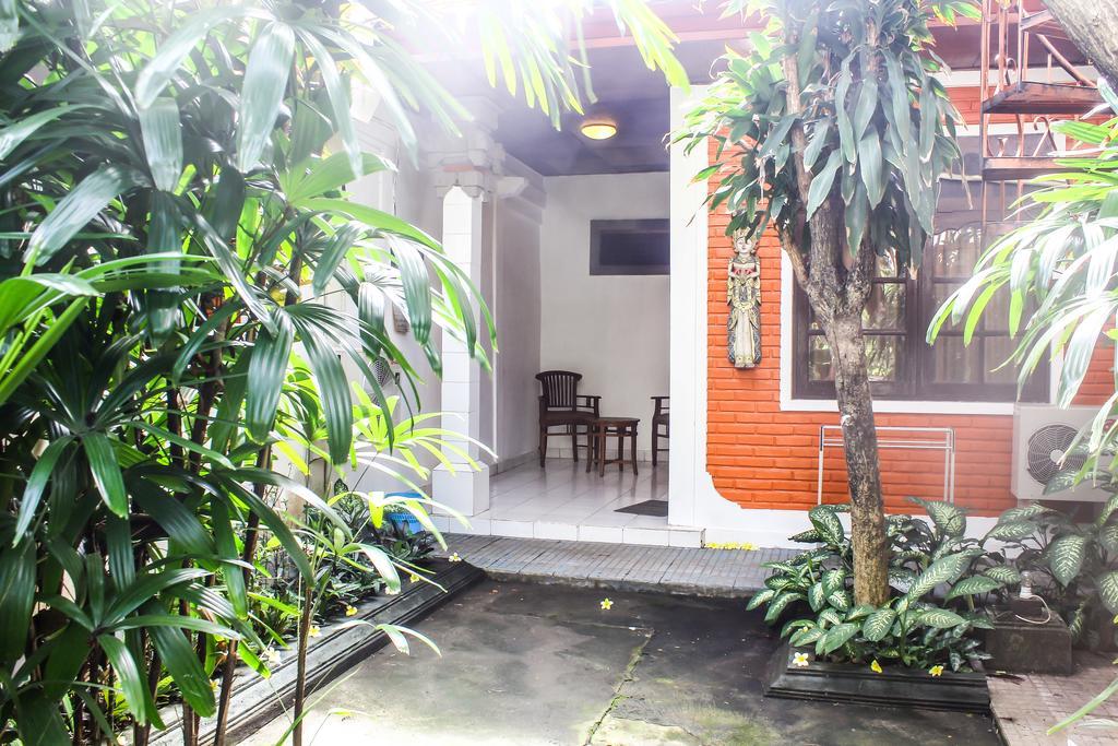 Mina Pelasa Hotel Legian  Exterior photo