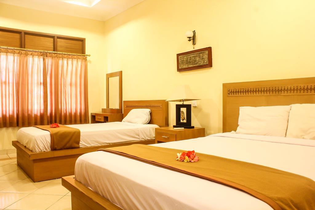 Mina Pelasa Hotel Legian  Exterior photo