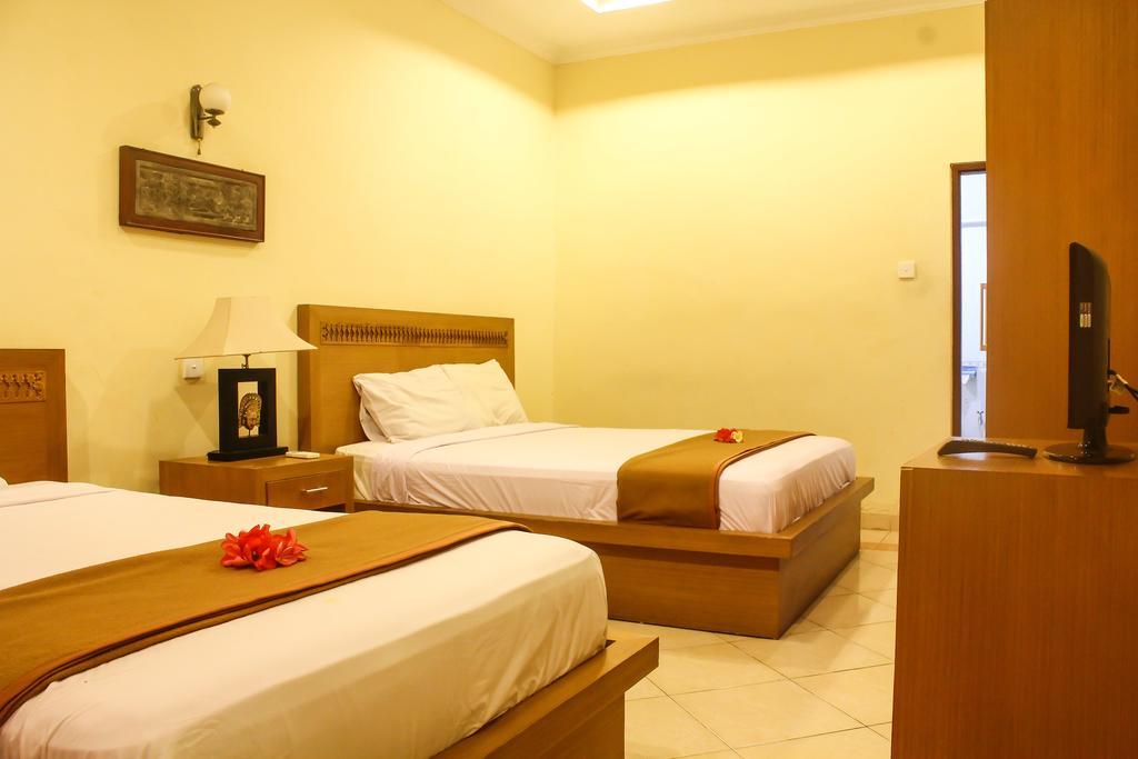 Mina Pelasa Hotel Legian  Exterior photo